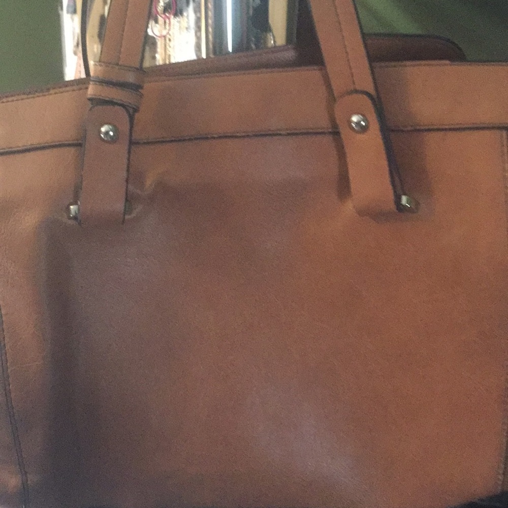 Hand bag
